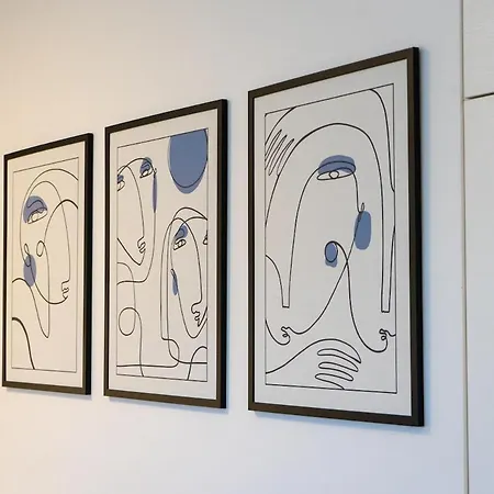 Spacious With Fast Wi-fi And Private Terrace