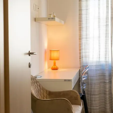 Διαμέρισμα Spacious With Fast Wi-fi And Private Terrace Cutrofiano