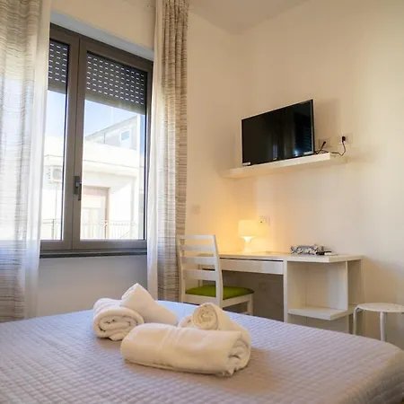 Spacious With Fast Wi-fi And Private Terrace