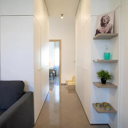 Spacious With Fast Wi-fi And Private Terrace