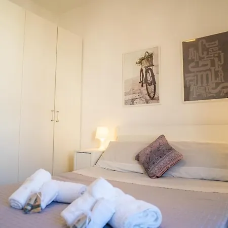 Spacious With Fast Wi-fi And Private Terrace Daire *