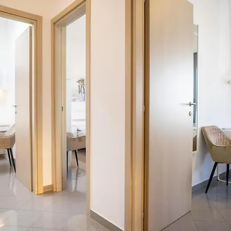 Spacious With Fast Wi-fi And Private Terrace Daire *