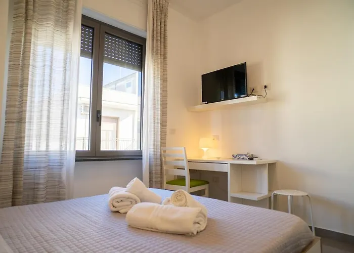 Spacious With Fast Wi-fi And Private Terrace