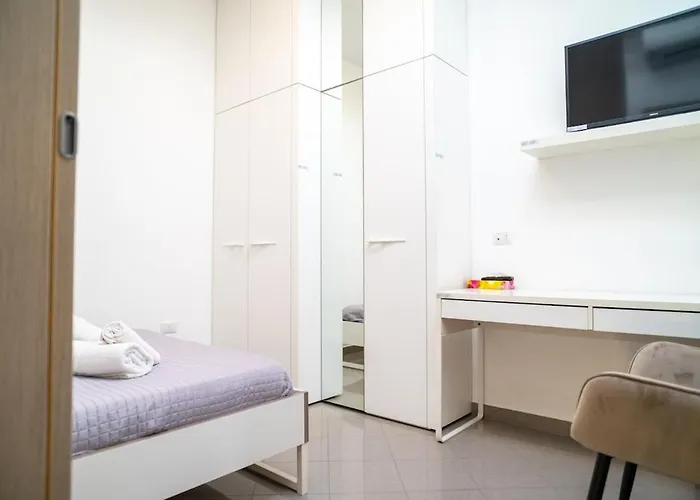 Spacious With Fast Wi-fi And Private Terrace Cutrofiano