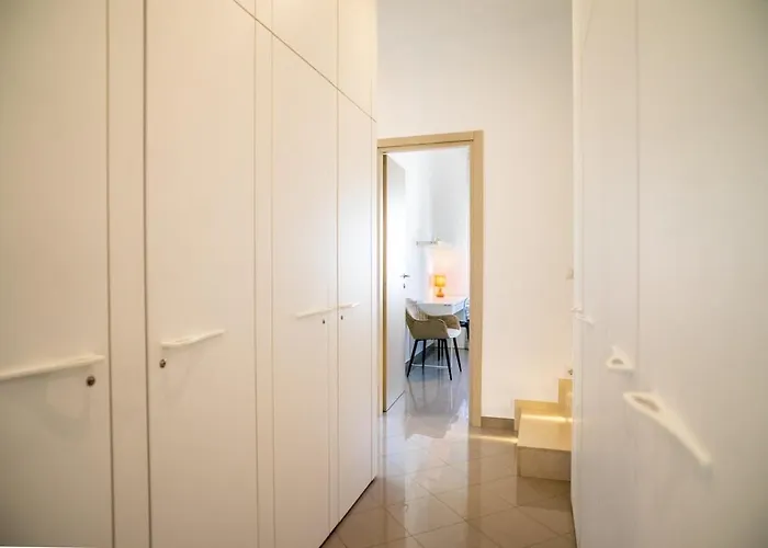 Spacious With Fast Wi-fi And Private Terrace Apartman