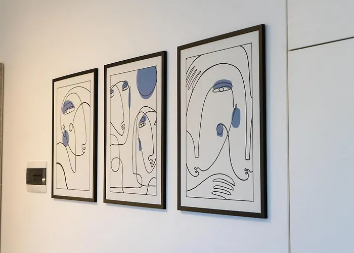 Spacious With Fast Wi-fi And Private Terrace